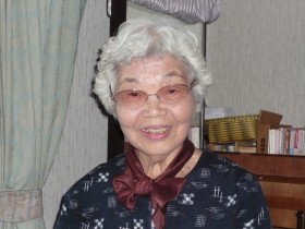 02尾﨑美代子さん写真